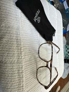 FEISEDY Oversized Square Blue Light Blocking Glasses B2866 Tortoise Frame